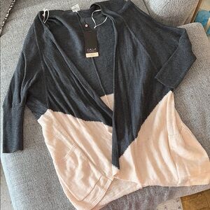 Women's Calia Gray and pink Sweater